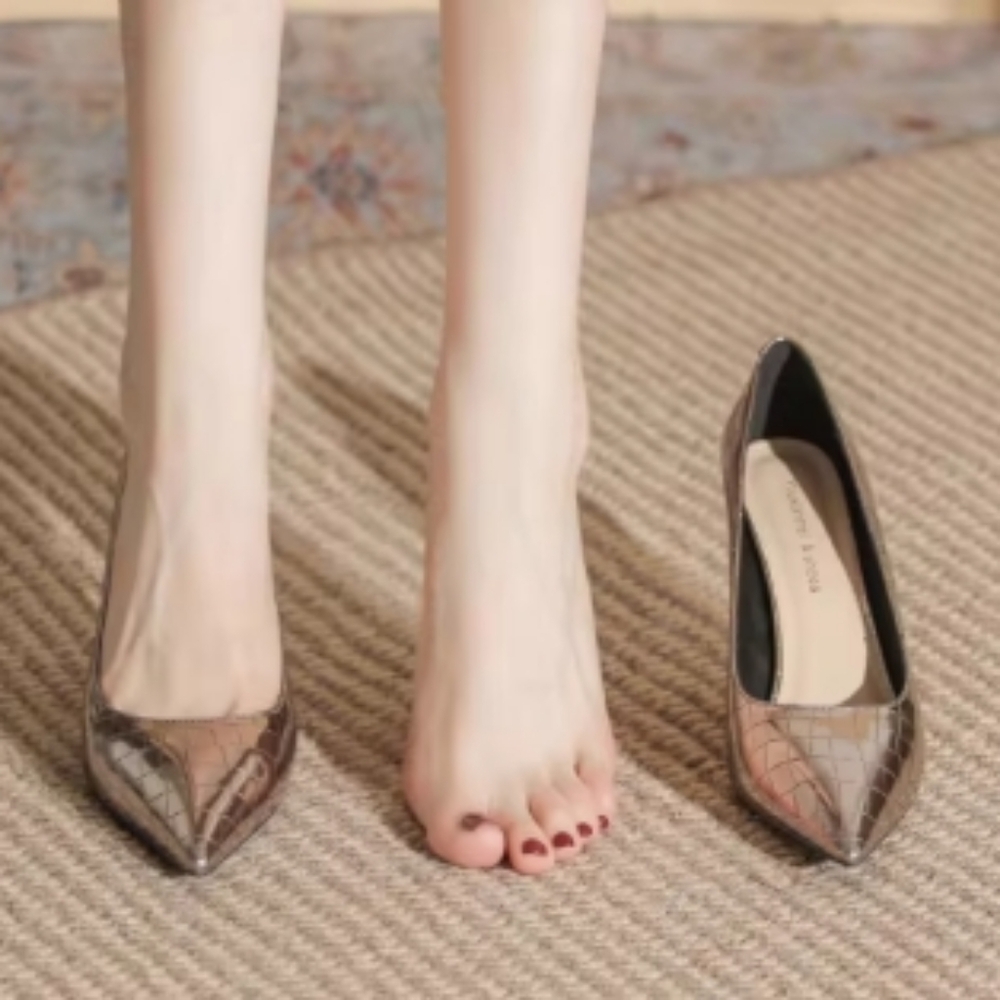 women shoes Heels